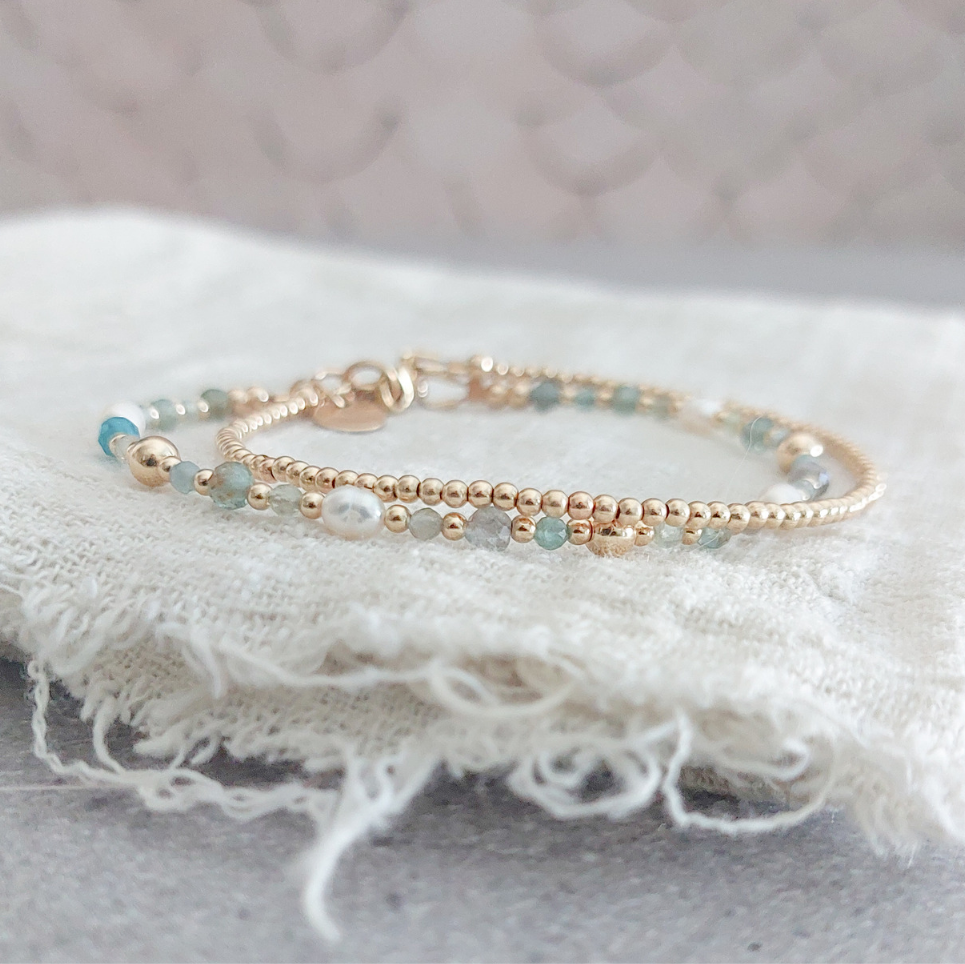 14k goldfilled arbanden met groene edelsteen kralen en parels
