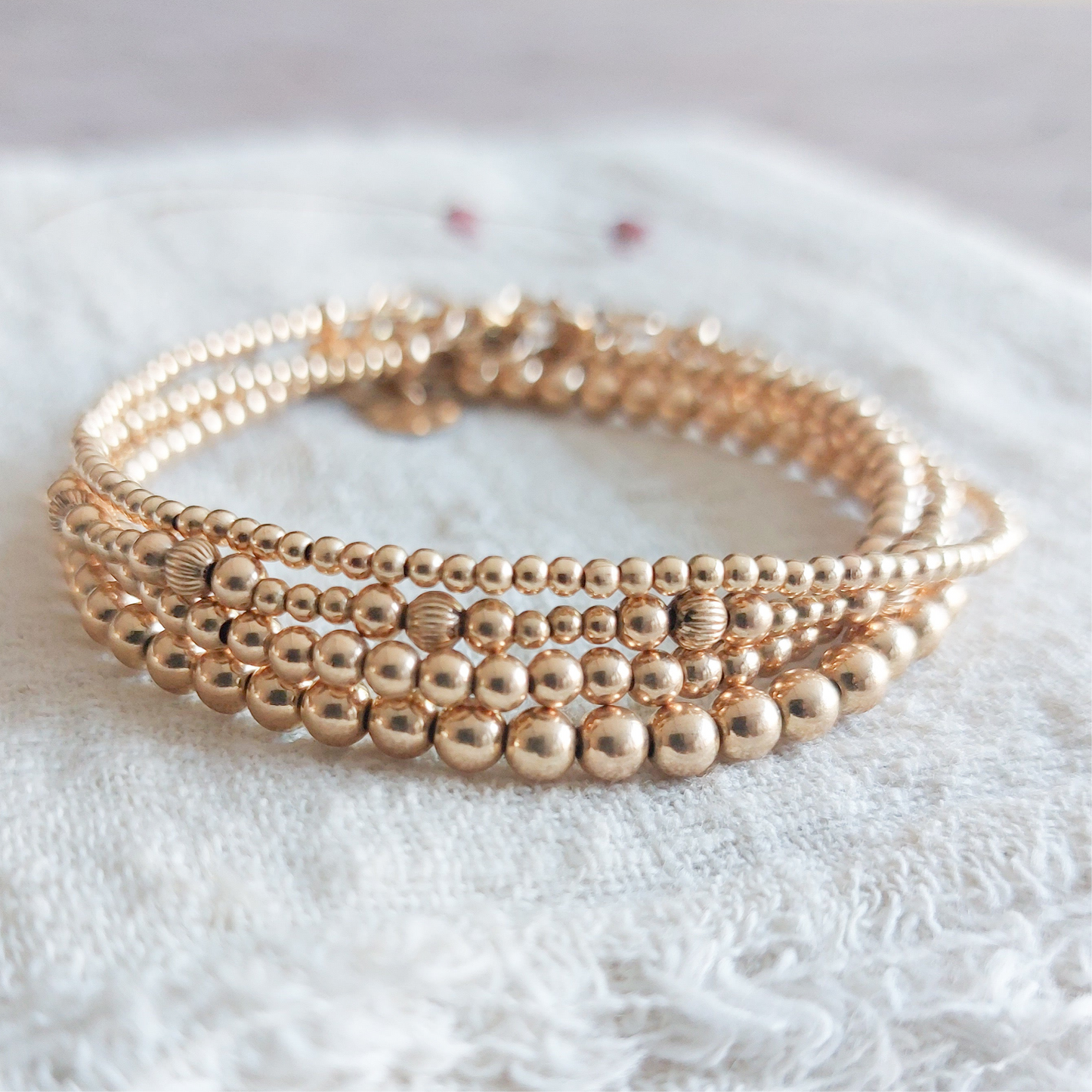 Gouden 14k goldfilled armband met ronde kralen