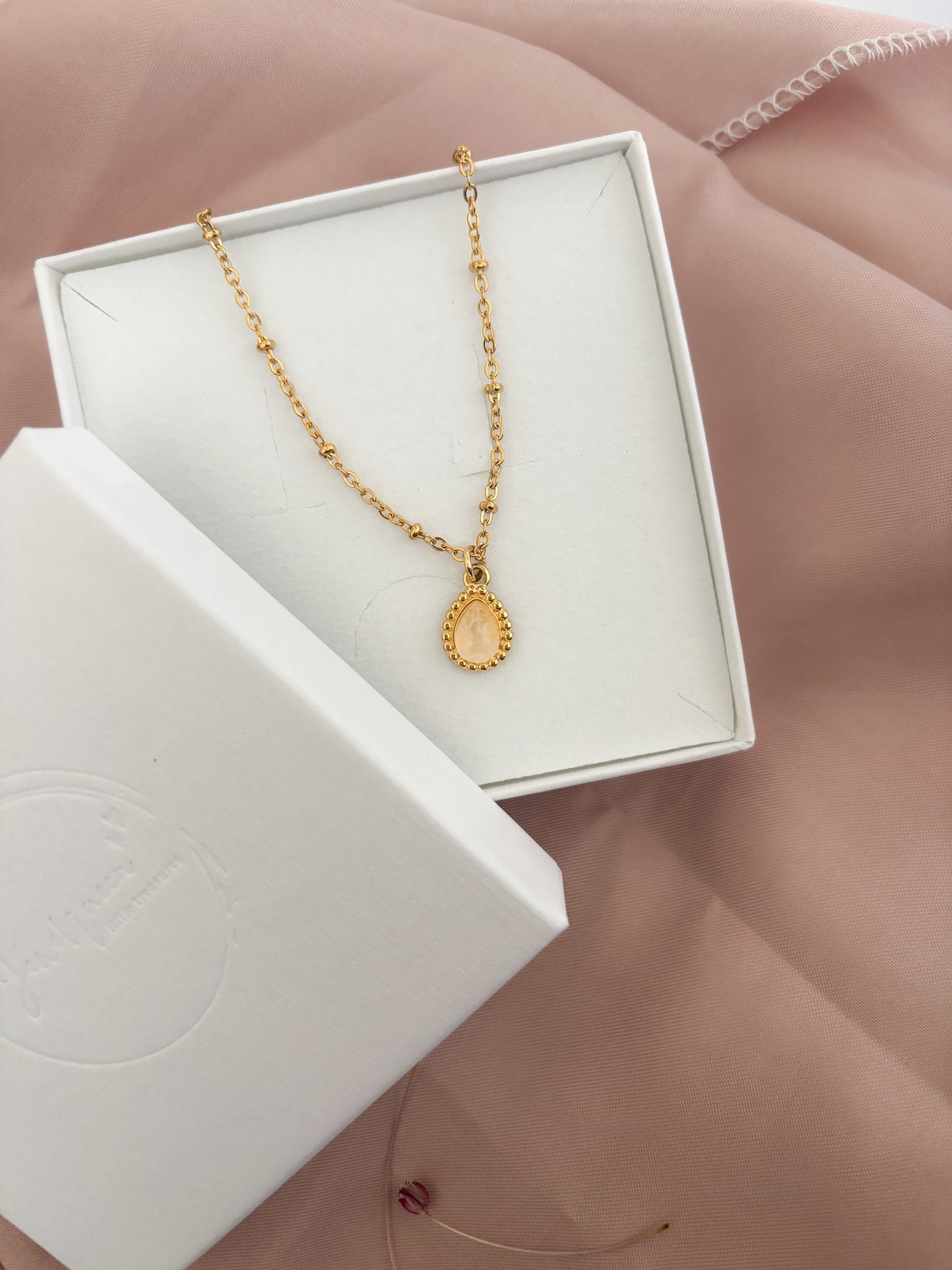 Sweet memorie | Ketting met natuursteen hanger | Stainless steel | Verkrijgbaar in verschillende kleuren