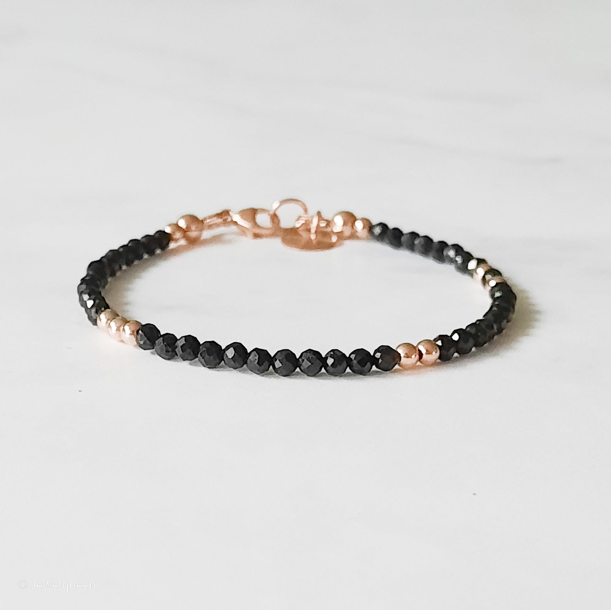!4k goldfilled armband met spinel edelsteen en gouden kralen