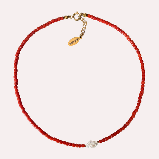 Ketting met rode bamboe koraal | Goud | Little red romance